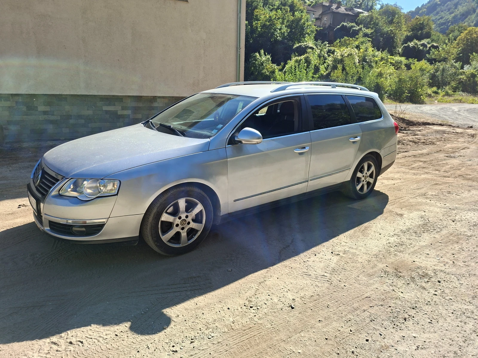 VW Passat 2.0 16v 140кс, снимка 2 - Автомобили и джипове - 55995978