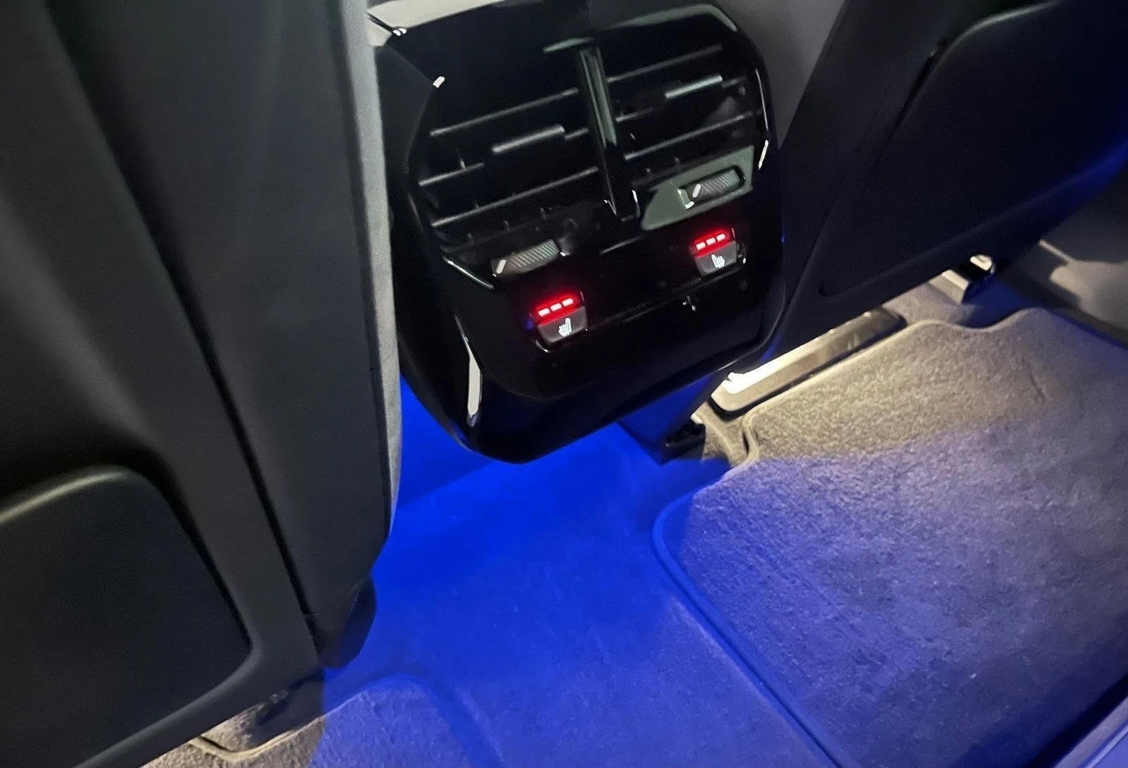 BMW iX 60/xDrive/FACELIFT/M-SPORT/360/HUD/MASS/H&K/�����/ | Mobile.bg � ����������� 16