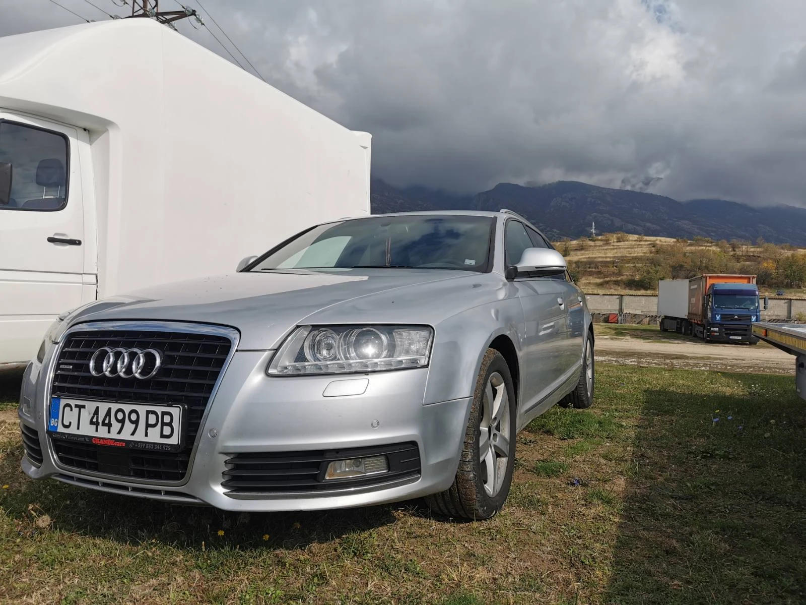 Audi A6, снимка 2 - Автомобили и джипове - 56648568