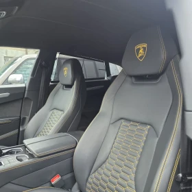 Lamborghini Urus Гаранция/AKRAPOVIC/Carbon/3D B&O/Готов Лизинг, снимка 9