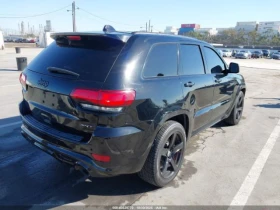 Jeep Grand cherokee SRT* AWD* 6.4* ПОДГРЕВ* ОБДУХВАНЕ* АЛКАНТАРА* ПАНО, снимка 4