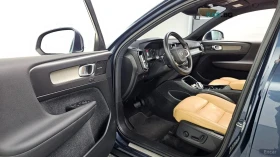 Volvo XC40, снимка 9