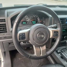 Jeep Cherokee 3.7l RENEGADE | Mobile.bg    9