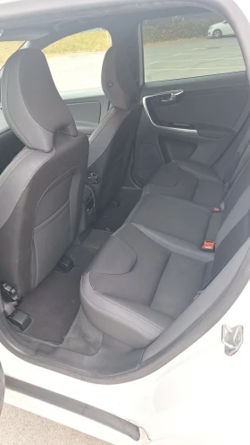 Volvo XC60 D4-2.0 битурбо(181кс), снимка 16