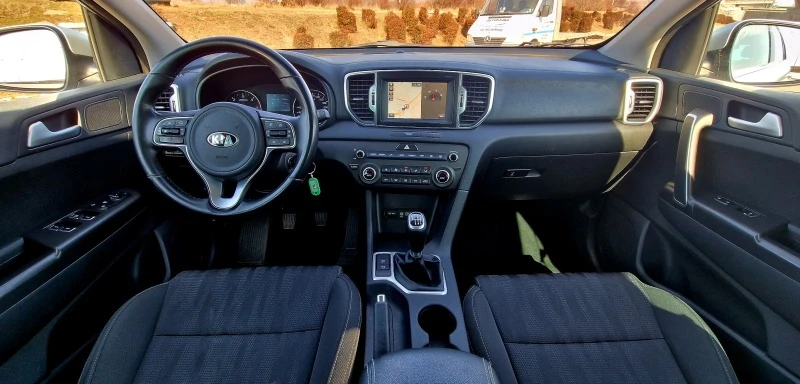 Kia Sportage 1700, снимка 8 - Автомобили и джипове - 39776698