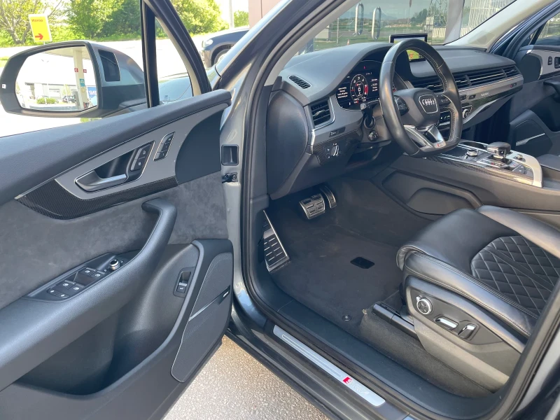 Audi SQ7 4.0V8T-CERAMIC-3S-LINE-DISTRONIK-7места-ПАНОРАМА, снимка 10 - Автомобили и джипове - 50020606
