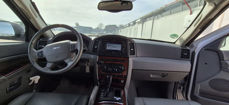 Jeep Grand cherokee 5.7 HEMI.  LPG, снимка 12 - Автомобили и джипове - 52442343