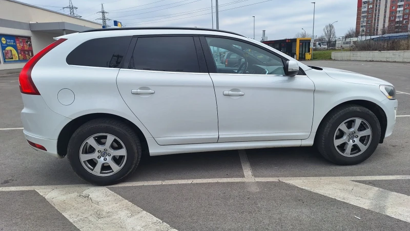 Volvo XC60 D4-2.0 битурбо(181кс), снимка 6 - Автомобили и джипове - 52775905