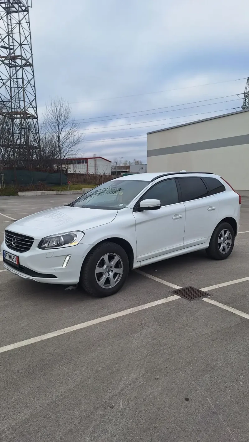 Volvo XC60 D4-2.0 битурбо(181кс), снимка 2 - Автомобили и джипове - 52775905