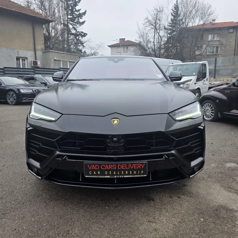 Lamborghini Urus Гаранция/AKRAPOVIC/Carbon/3D B&O/Готов Лизинг, снимка 3 - Автомобили и джипове - 53218506
