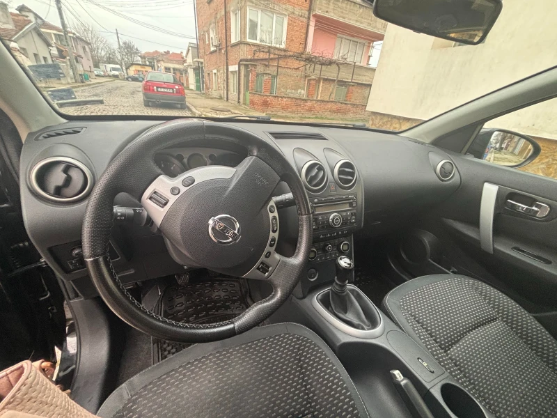 Nissan Qashqai 1.5, снимка 5 - Автомобили и джипове - 53222523