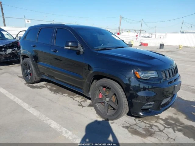 Jeep Grand cherokee SRT* AWD* 6.4* ПОДГРЕВ* ОБДУХВАНЕ* АЛКАНТАРА* ПАНО