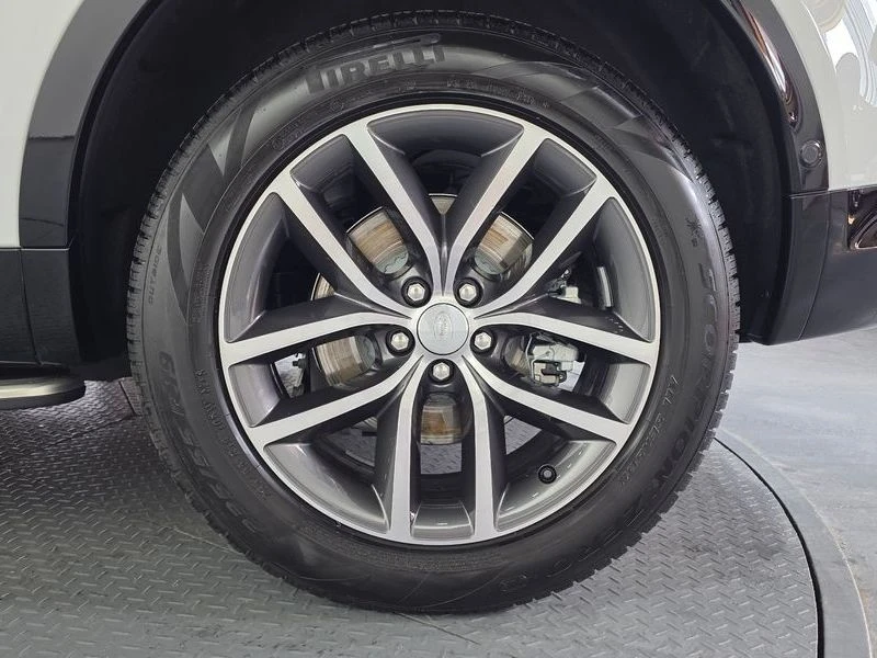 Land Rover Discovery Sport КРАЙНА ЦЕНА: 50105 EUR !!!РЕАЛНА КРАЙНА ЦЕНА!!!, снимка 8 - Автомобили и джипове - 55968528
