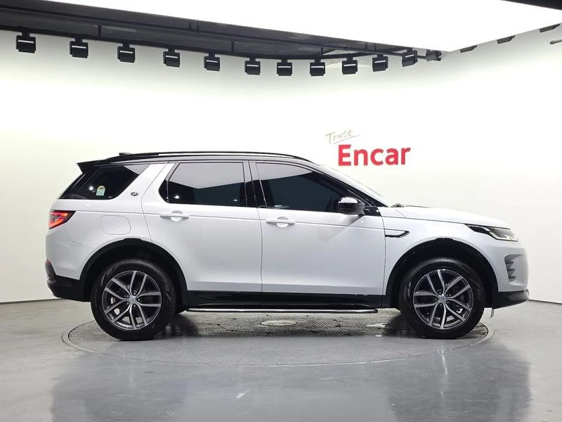 Land Rover Discovery Sport КРАЙНА ЦЕНА: 50105 EUR !!!РЕАЛНА КРАЙНА ЦЕНА!!!, снимка 5 - Автомобили и джипове - 55968528