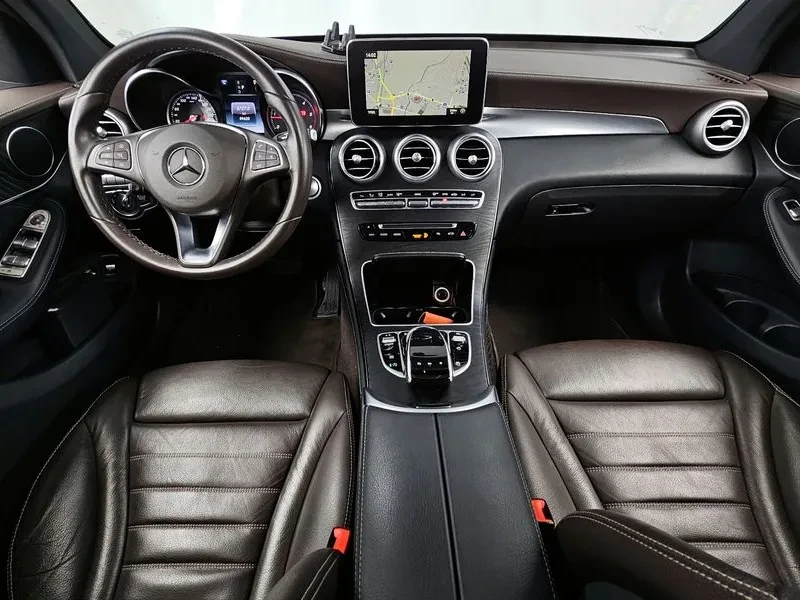 Mercedes-Benz GLC 220 4Matic Premium, снимка 7 - Автомобили и джипове - 56001079