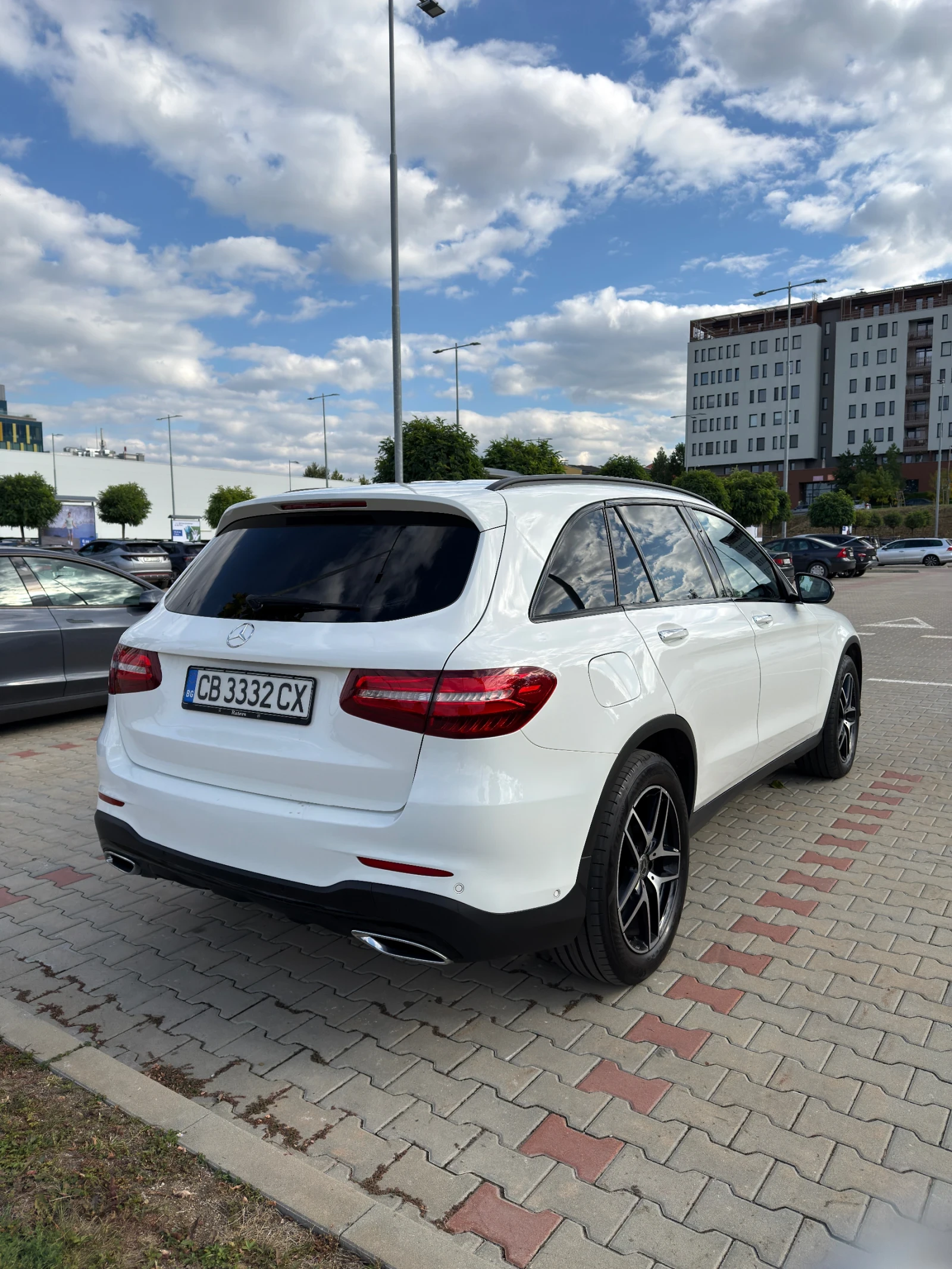 Mercedes-Benz GLC 350 AMG 4MATIC | AIRMATIC | Night Pack | 9G-Tronic - изображение 5