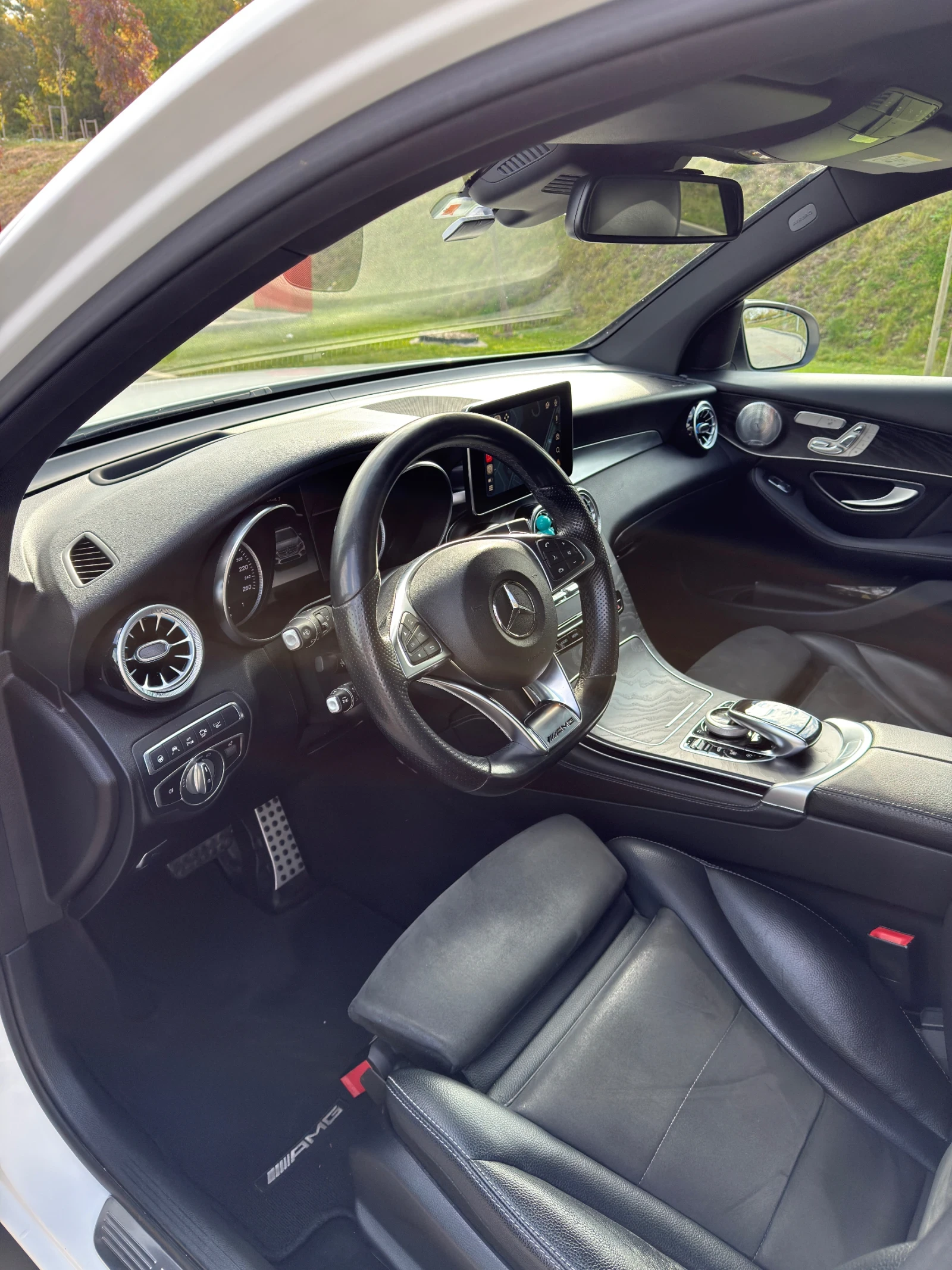 Mercedes-Benz GLC 350 AMG 4MATIC | AIRMATIC | Night Pack | 9G-Tronic - изображение 9