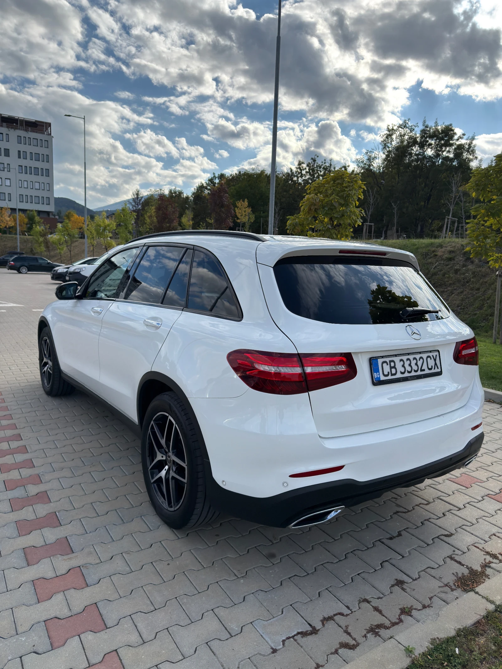 Mercedes-Benz GLC 350 AMG 4MATIC | AIRMATIC | Night Pack | 9G-Tronic - изображение 7