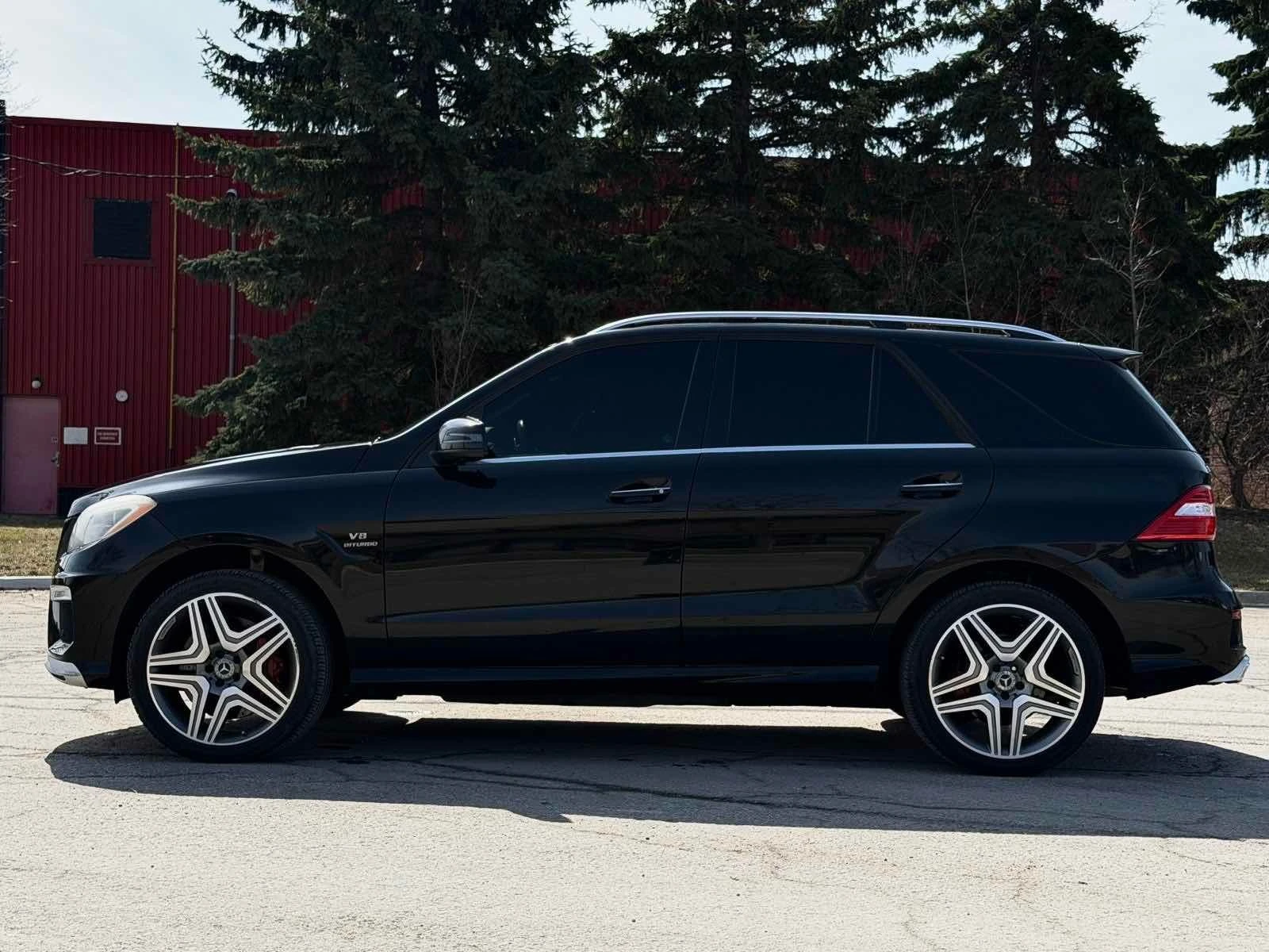 Mercedes-Benz ML 63 AMG С РЕГИСТРАЦИЯ & АВТО КРЕДИТ, снимка 8 - Автомобили и джипове - 53977815