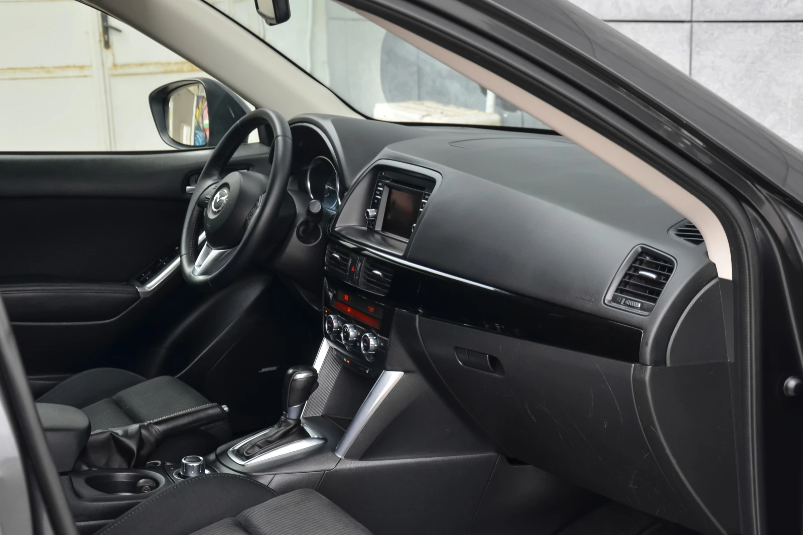 Mazda CX-5 2.2 SKYACTIVE, снимка 10 - Автомобили и джипове - 53980805