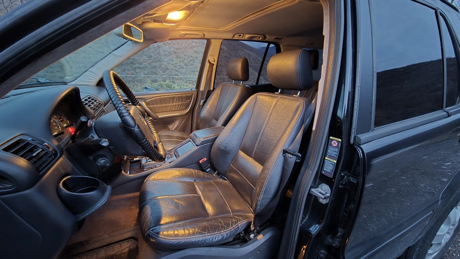 Mercedes-Benz ML 350, снимка 10 - Автомобили и джипове - 54014371