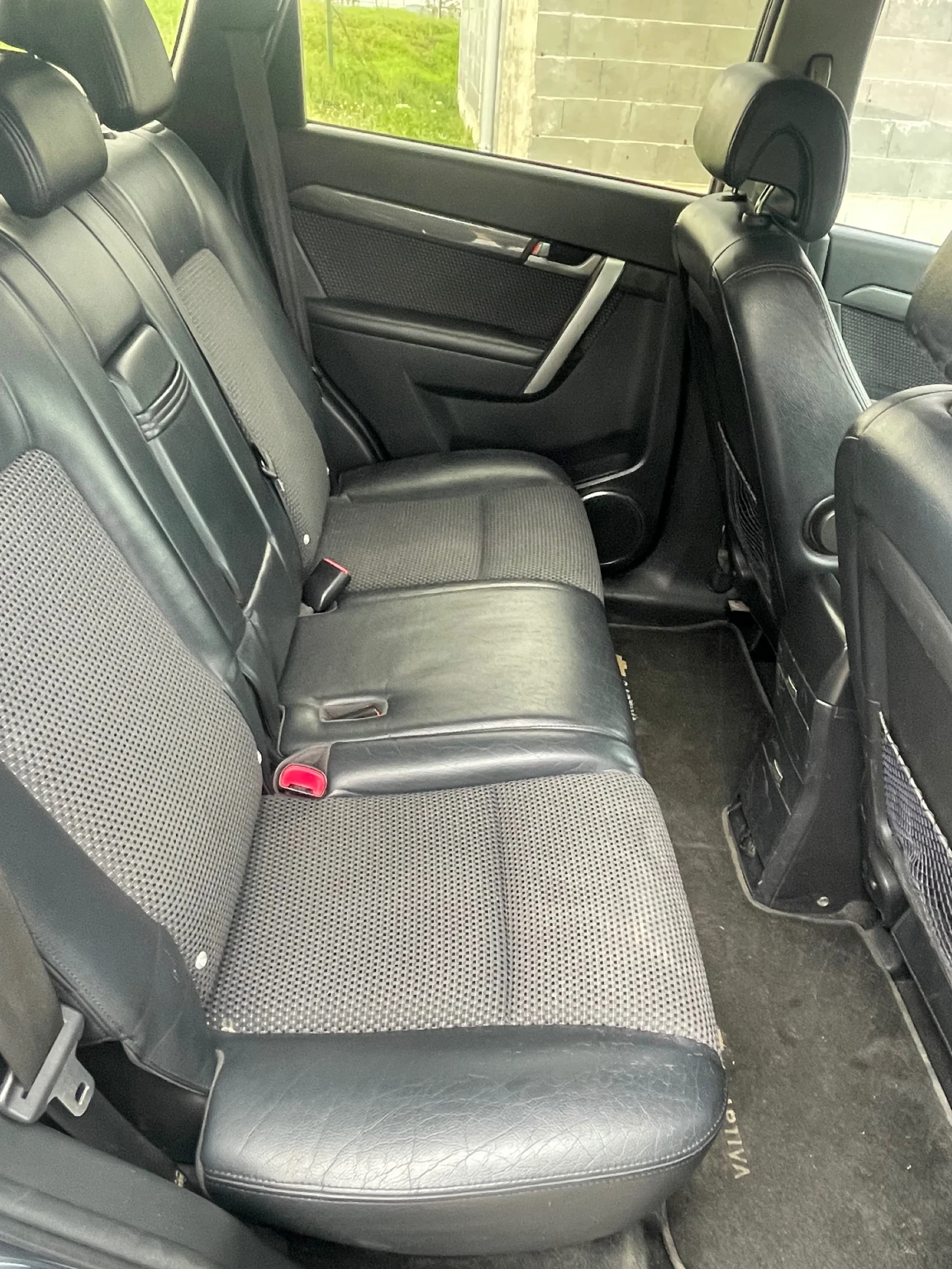 Chevrolet Captiva 2.0, снимка 9 - Автомобили и джипове - 54253855