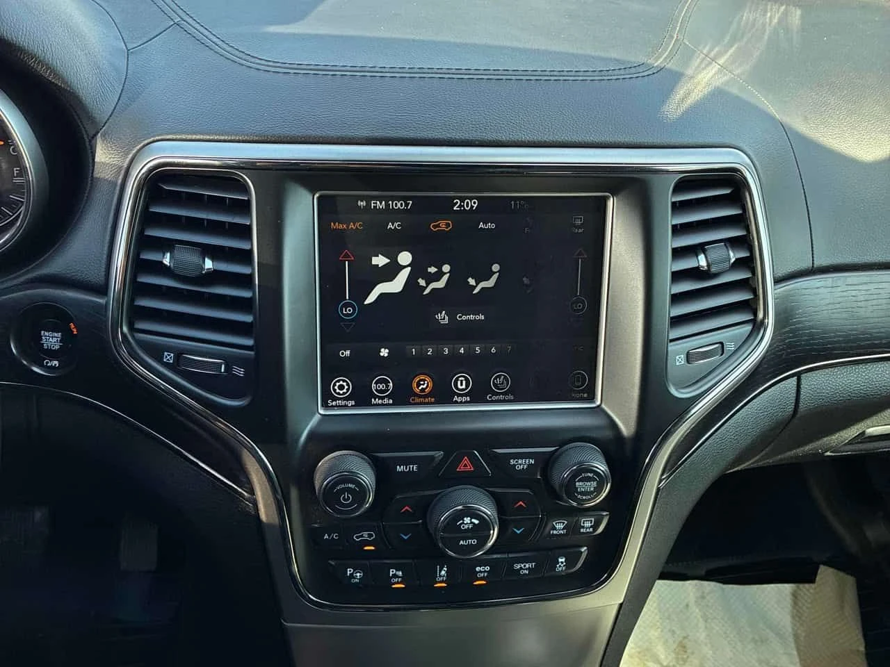 Jeep Grand cherokee High Altitude II/CARFAX/Дистроник/Пано/Подгрев/5.7, снимка 8 - Автомобили и джипове - 54476758