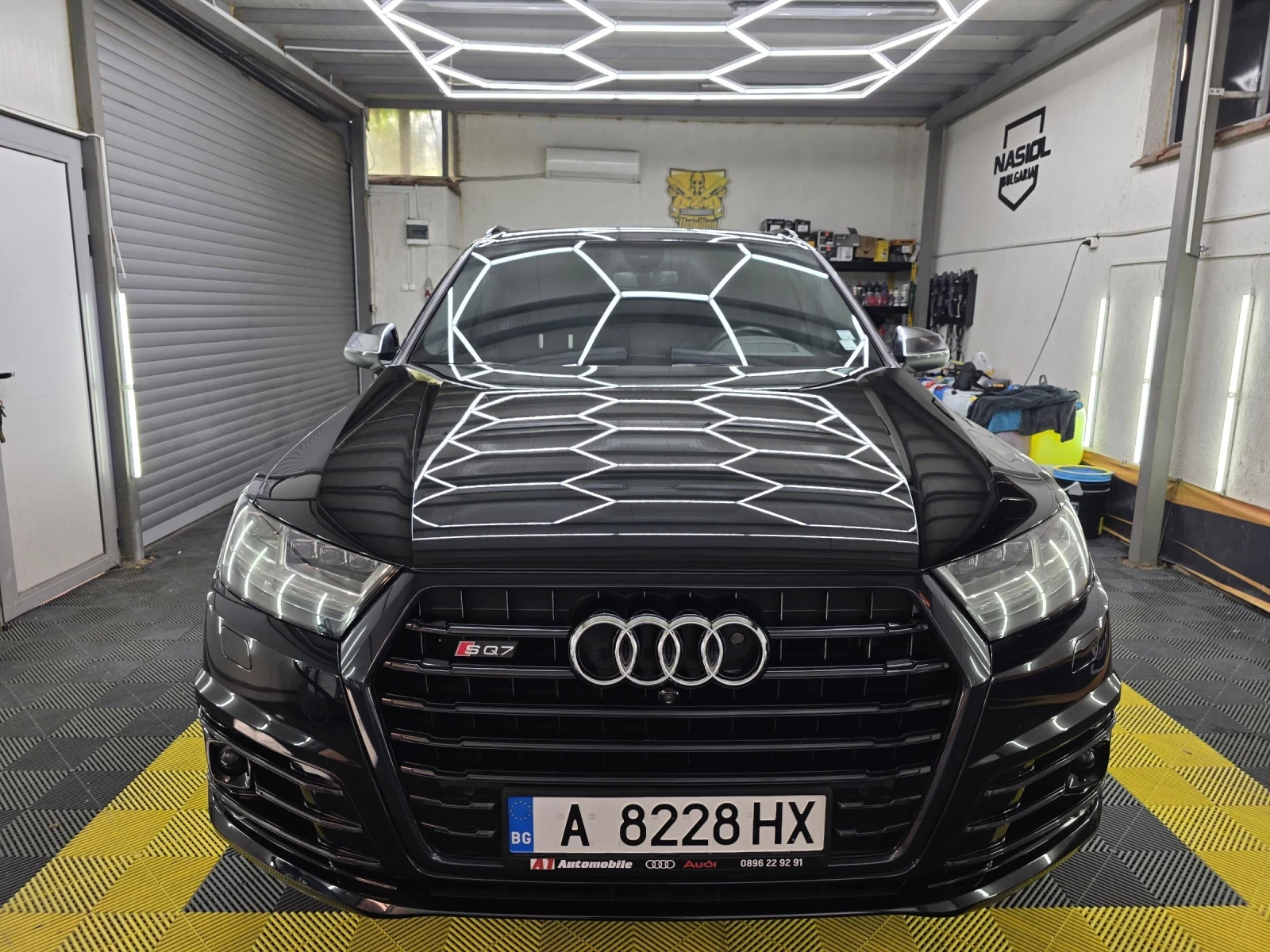 Audi SQ7 КАТО НОВ!!! 73000КМ, снимка 2 - Автомобили и джипове - 54575296