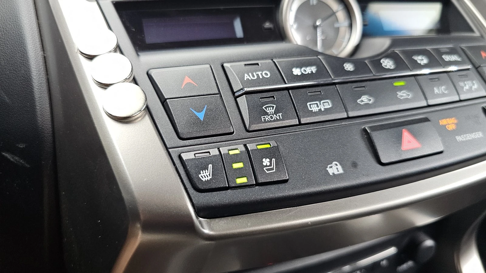 Lexus NX ���* ������� �����* ��. ��������* ������ ���� | Mobile.bg � ����������� 16