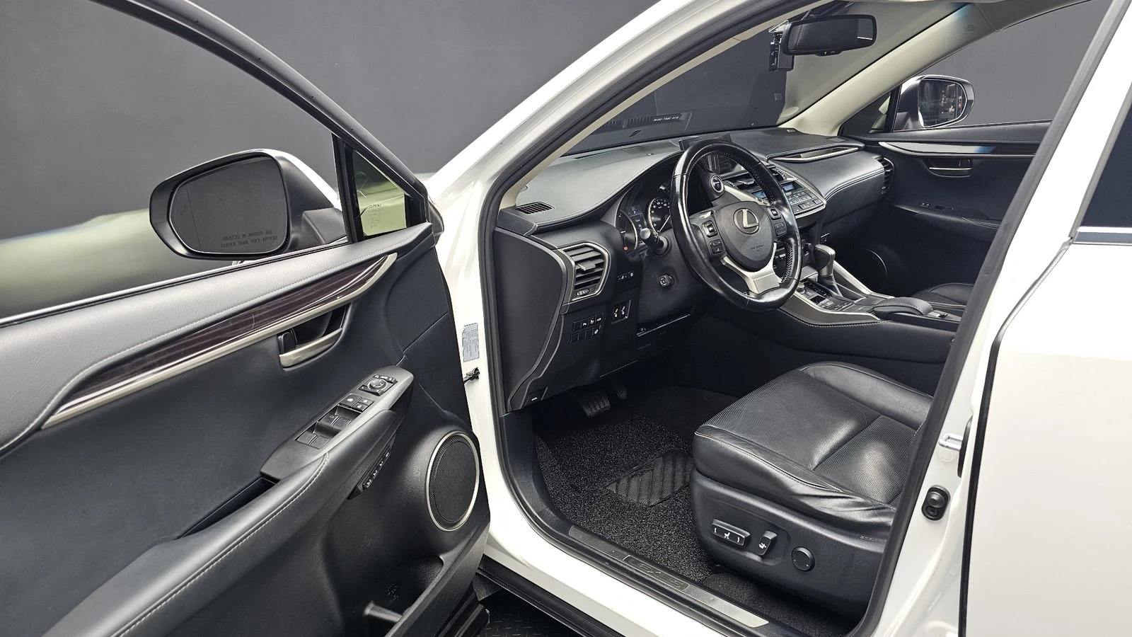 Lexus NX ���* ������� �����* ��. ��������* ������ ���� | Mobile.bg � ����������� 10