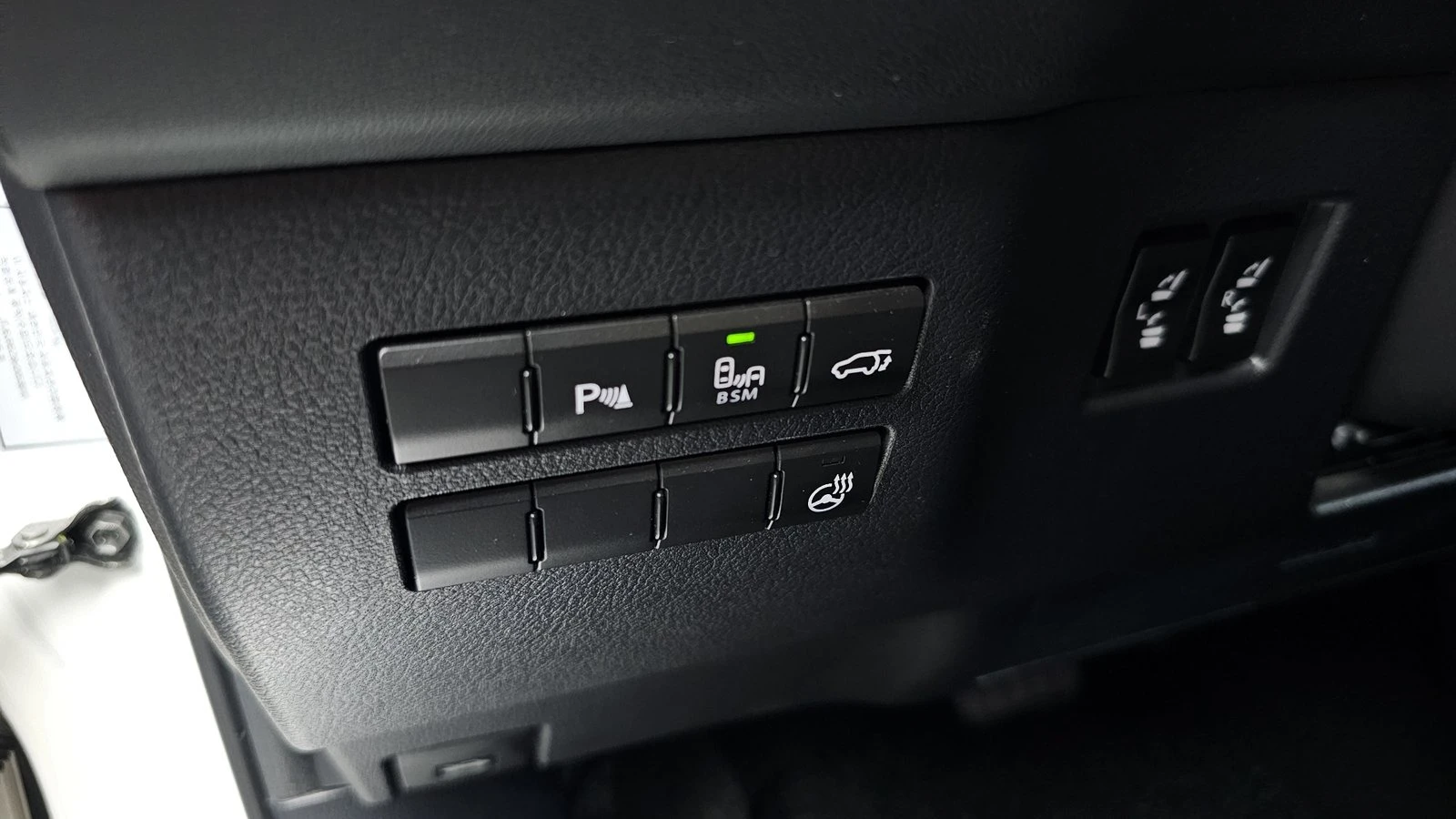 Lexus NX ���* ������� �����* ��. ��������* ������ ���� | Mobile.bg � ����������� 17
