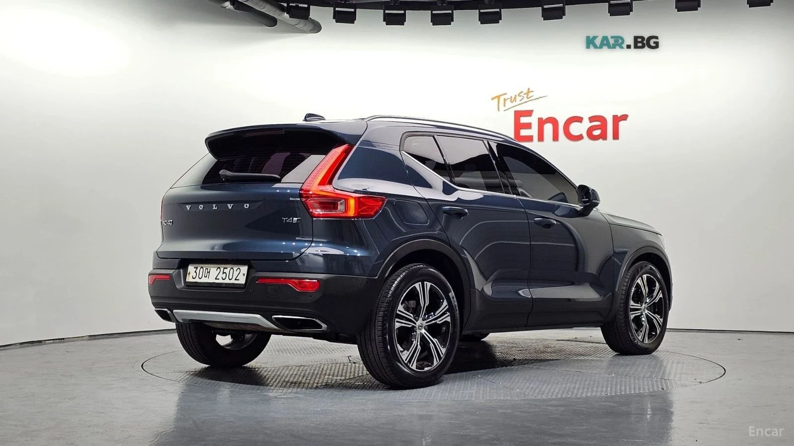 Volvo XC40, снимка 2 - Автомобили и джипове - 56736655