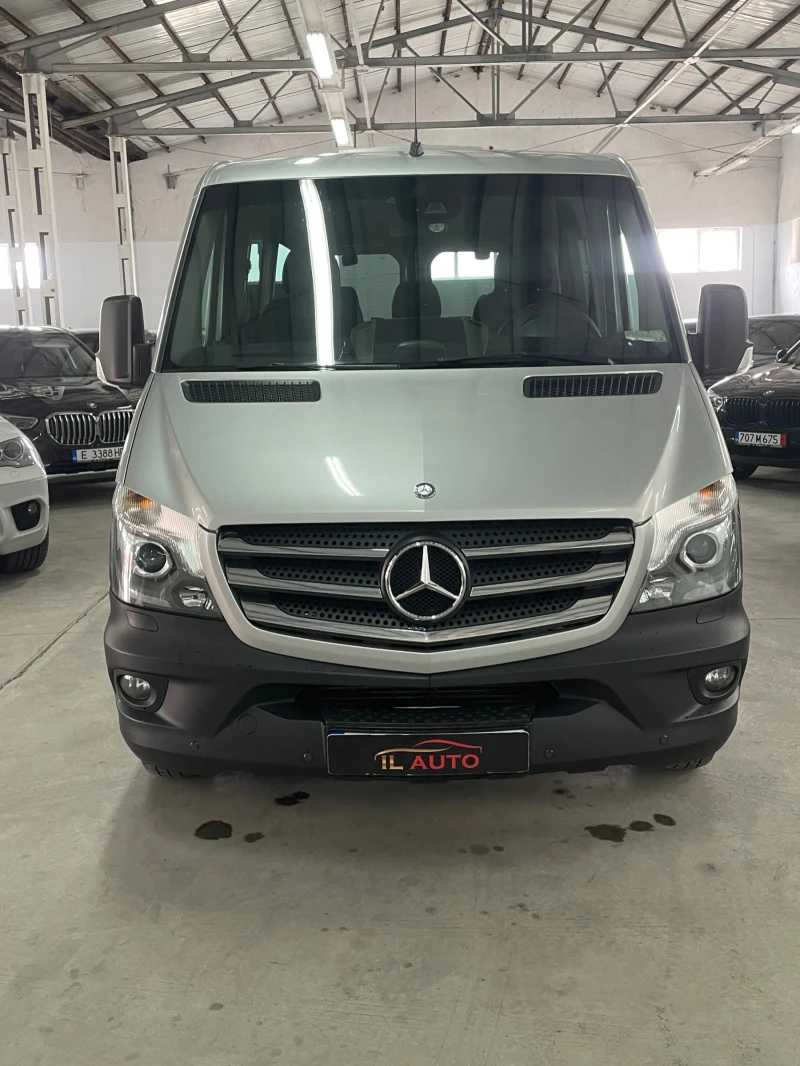 Mercedes-Benz Sprinter 216 8+ 1/Нави/ Подгрев/Автоматик/КАТО НОВ/ТОП!!!, снимка 1 - Бусове и автобуси - 49338889