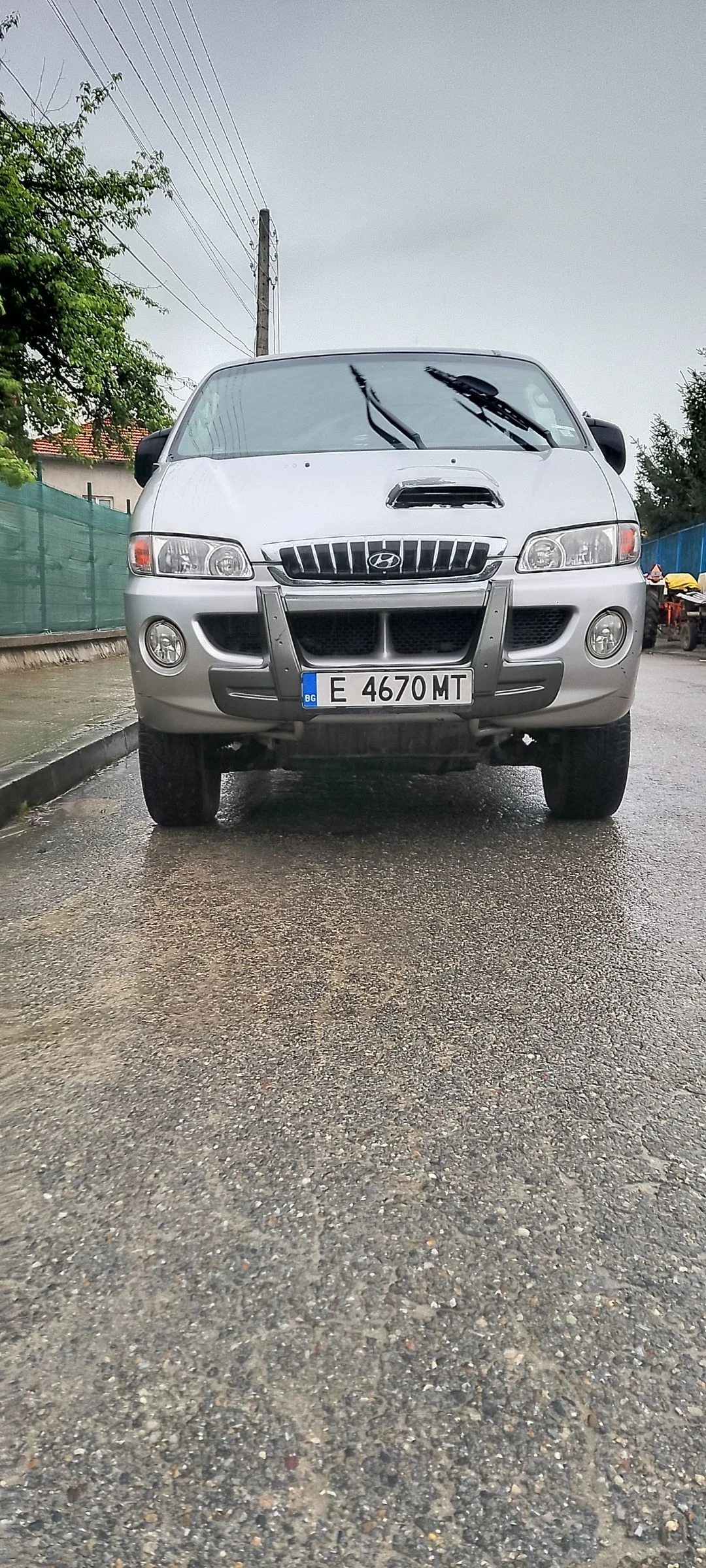 Hyundai Starex 4x4  - изображение 2
