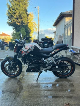 Обява за продажба на Ktm Duke 125 ABS ЛИЗИНГ ~4 199 лв. - изображение 3 | Auto.bg Обява за продажба на Ktm Duke 125 ABS ЛИЗИНГ ~4 199 лв. - изображение 3