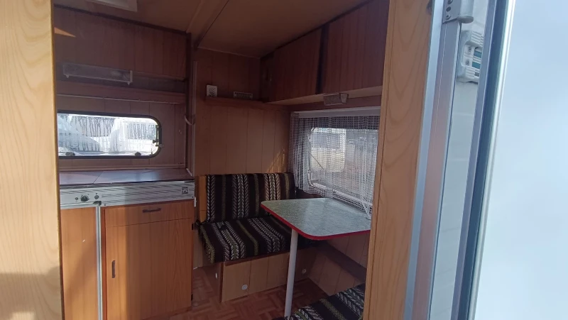 Каравана Chateau Eite Touring 350, снимка 4 - Каравани и кемпери - 52539205