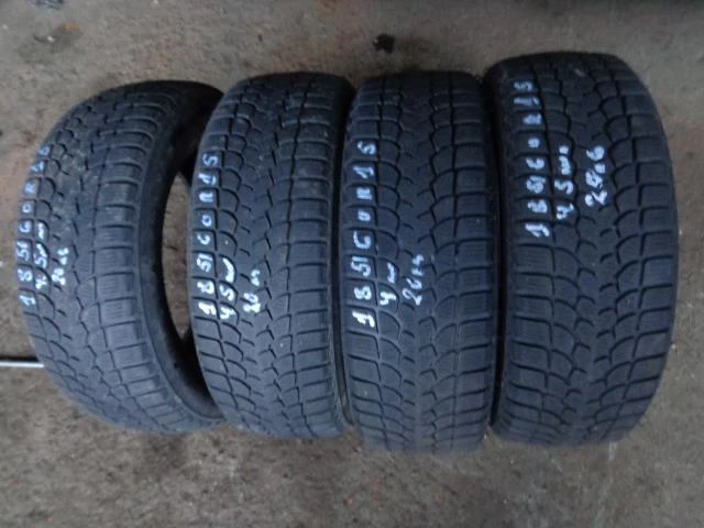 Гуми Зимни 185/60R15, снимка 1 - Гуми и джанти - 20298313