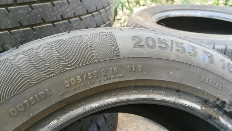 Гуми Летни 205/55R16, снимка 8 - Гуми и джанти - 26187076