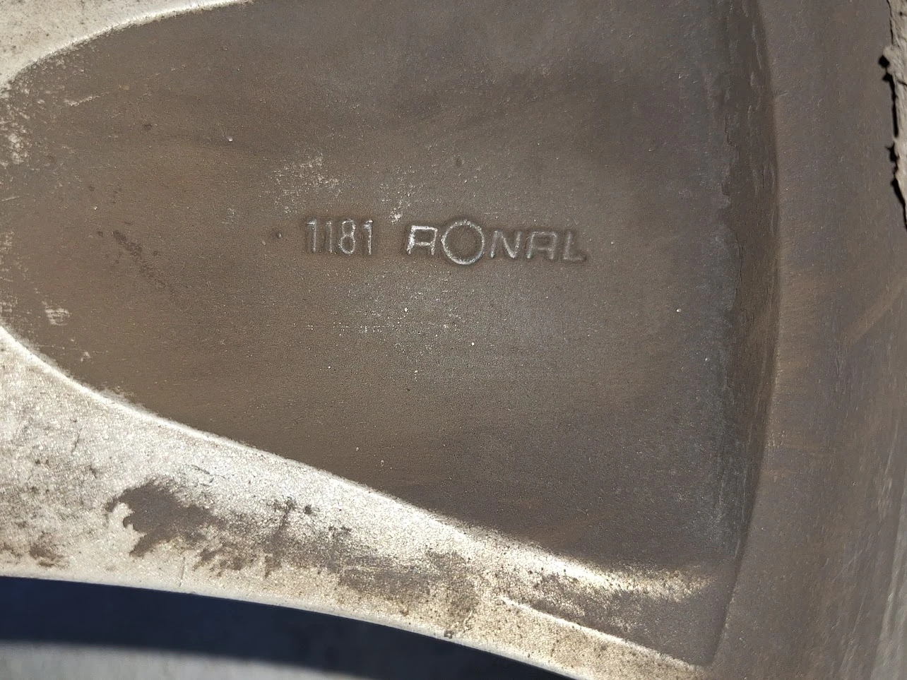 ���� � ������ 235/50R18 �� BMW X3 | Mobile.bg � ����������� 6