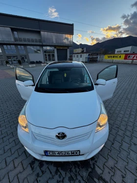 Toyota Verso D-CAT , снимка 2