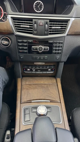 Mercedes-Benz E 250 Elegance 4matic 7G tronic, снимка 11