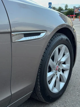 Jaguar Xf 2.0D 180к.с. ZF 8, снимка 10