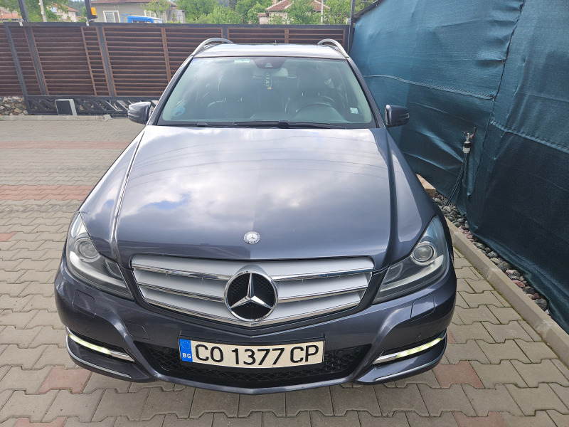 Mercedes-Benz C 220, снимка 1 - Автомобили и джипове - 45594043