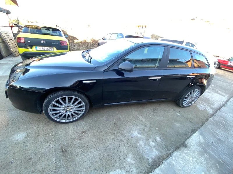 Alfa Romeo 159 1.9 120hp, снимка 16 - Автомобили и джипове - 48370017