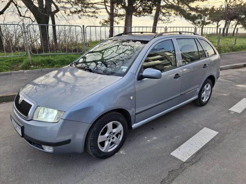 Skoda Fabia, снимка 8 - Автомобили и джипове - 48464436