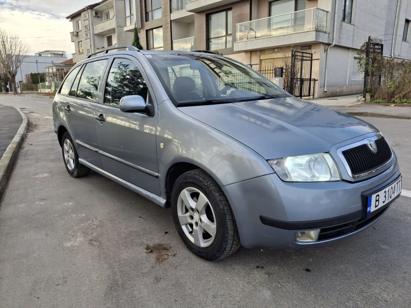 Skoda Fabia, снимка 1 - Автомобили и джипове - 48464436