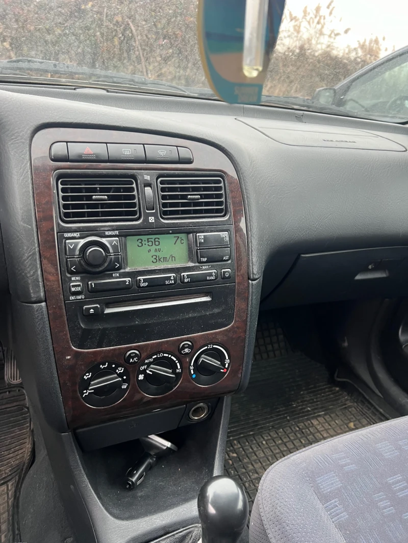 Toyota Avensis, снимка 7 - Автомобили и джипове - 48906739