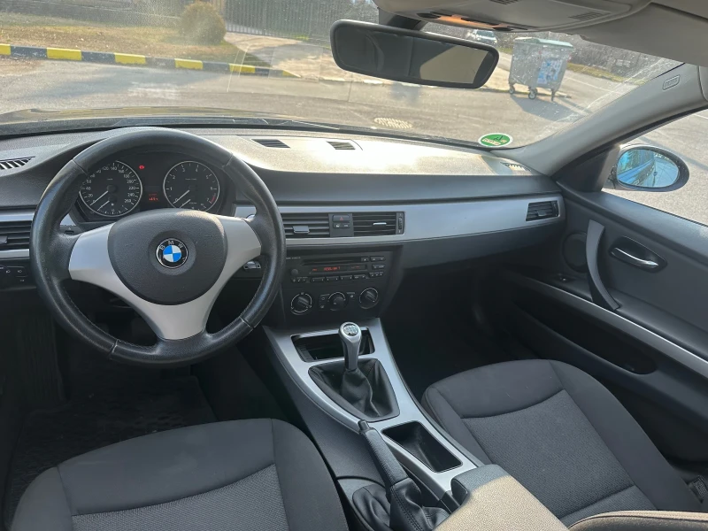 BMW 318 2.0, снимка 6 - Автомобили и джипове - 48765753