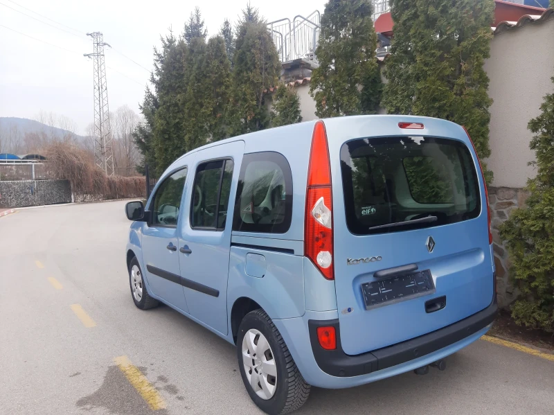 Renault Kangoo 1.6i.klim., снимка 6 - Автомобили и джипове - 49136852