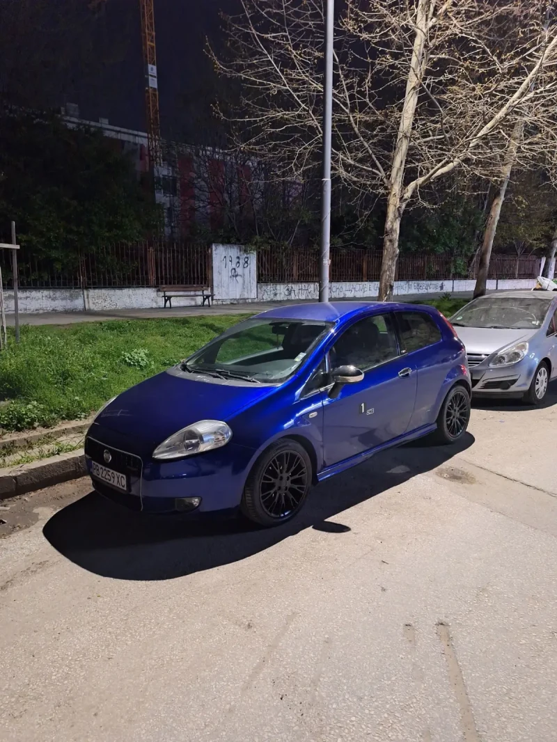 Fiat Punto 1.9Multidjet , снимка 11 - Автомобили и джипове - 51519295